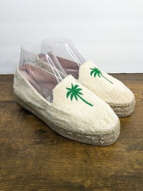 Manebi Espadrilles 39 US 8.5 Jute Palm Tree Embroidered Fuzzy Slip On Resort